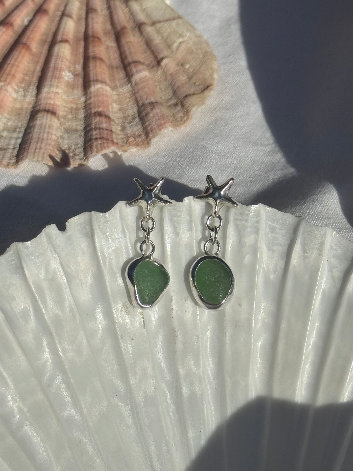 Green seaglass & starfish earrings