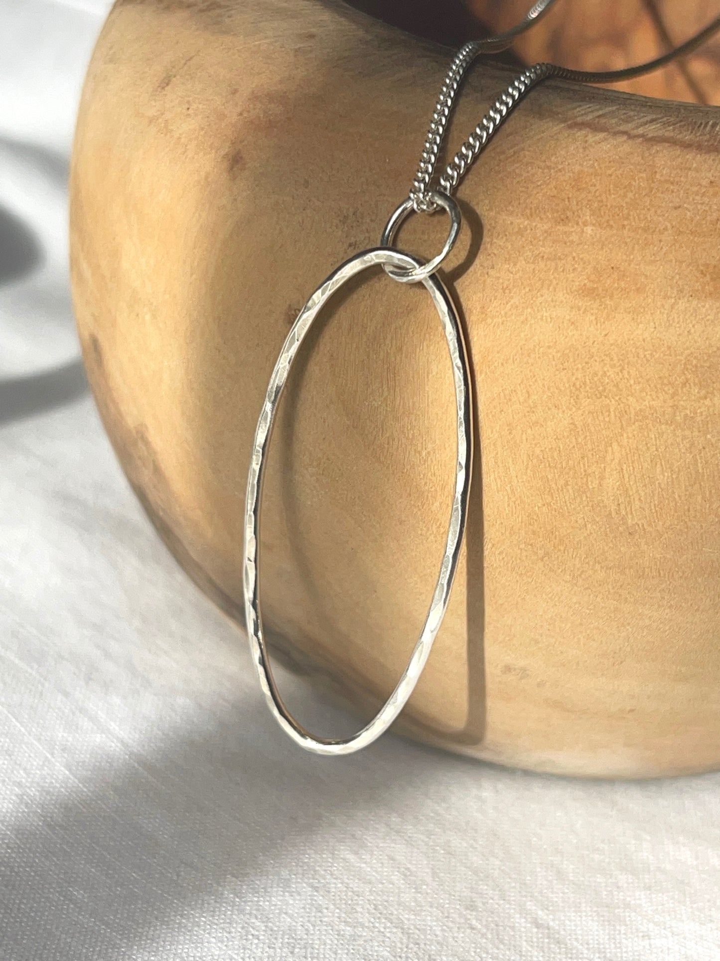 Oval textured necklace